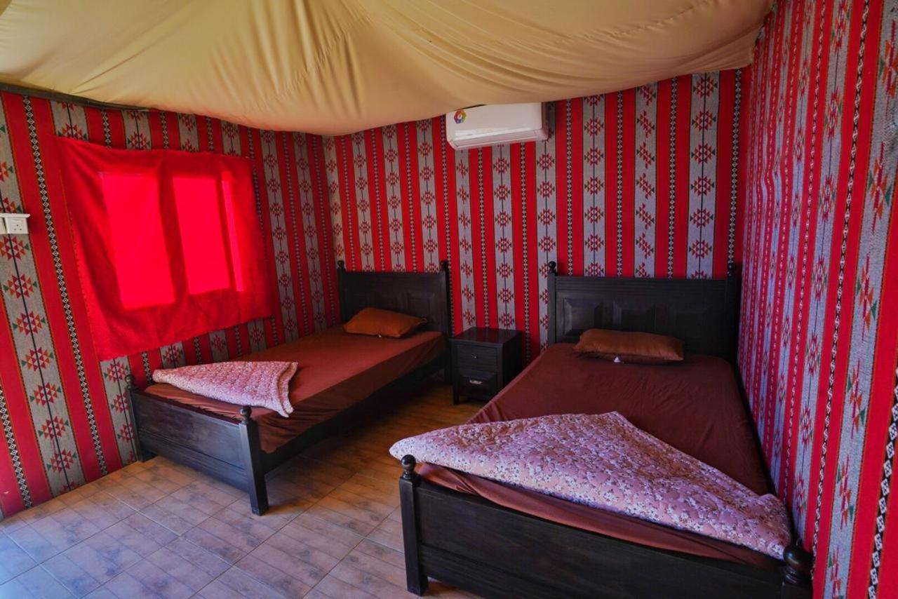 Oryx Camp Hotel Rum vádi Kültér fotó